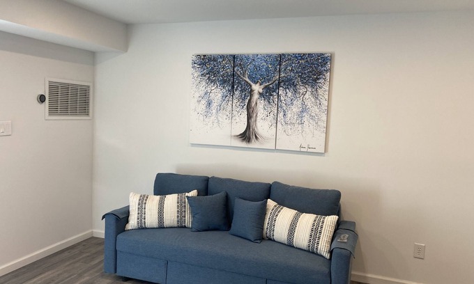 Bayview Condo | Beachside Retreat 5 Minute Walk from the beach. Neighboring Virginia Beach!