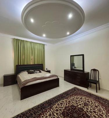 Azaiba House | Beachside Room in Muscat