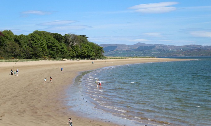 Rathmullan Apartment | Beachside studio apartment. Newly refurbished!