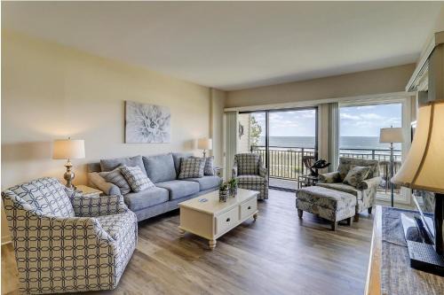 South Beach Villa | Beachside Tennis 1842