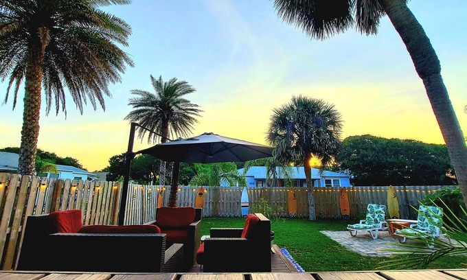 St. Augustine Beach House | Beachside Paradise/Less Than 500 steps to beach, HUGE Yard. bnb Top 1% home!