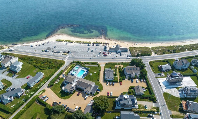 Falmouth Apartment | Beachside Village Resort