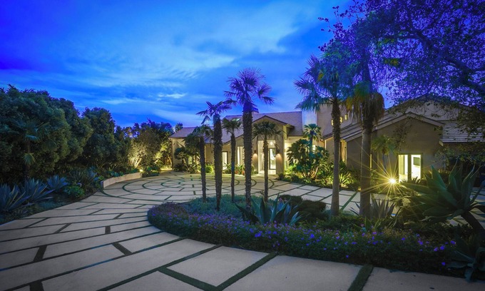 Malibu House | Beachview Ellice Malibu