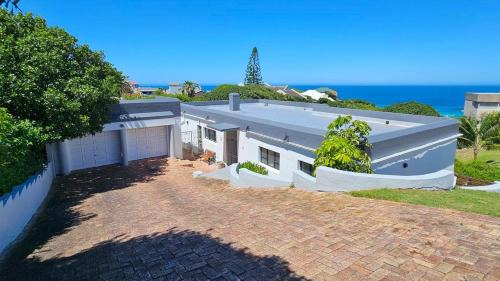 Beach View House | BeachView HideAway