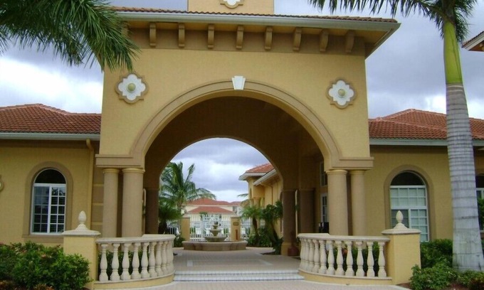 Parkdale Condo | Beachwalk 101 in Fort Myers