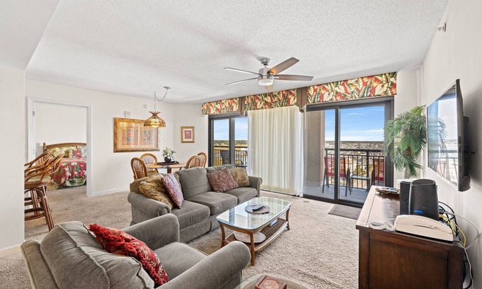 North Myrtle Beach Condo | Beachwalk Villas 808-2BR/2BA Condo in Cherry Grove