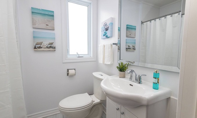 Vanier House | Beachwood Village Retreat