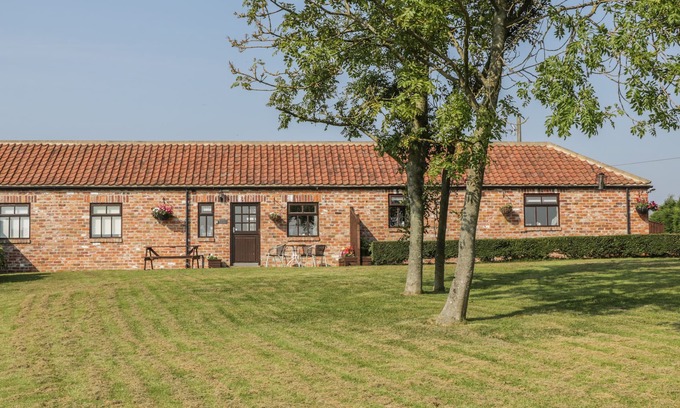 Saltburn-by-the-Sea Cottage | BEACON, family friendly, character holiday cottage in Moorsholm