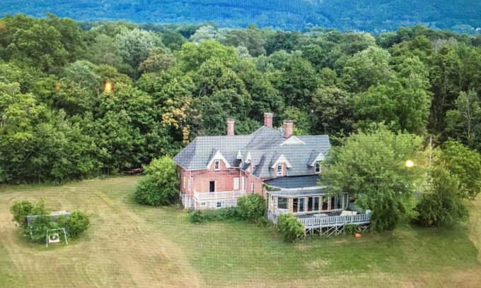 Newburgh House | Beacon Water view, Relax retreat.