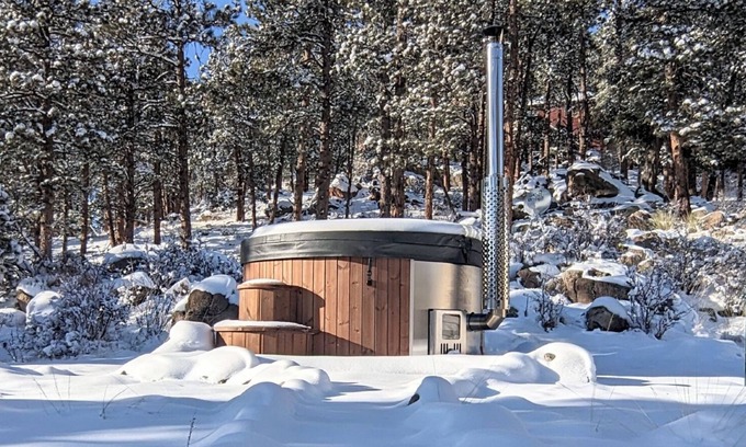 Bailey Cabin | Bear Cabin - 10 Acres - Hot Tub