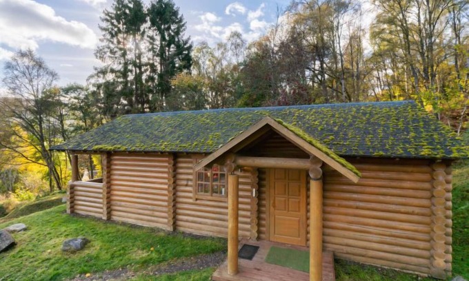 Glen Urquhart House | Bear Cabin by Interhome