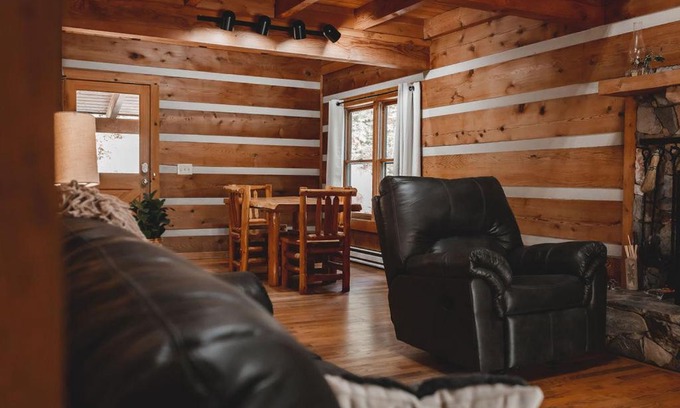 Purlear House | Bear Creek at 36 North Cabin - Fireplace