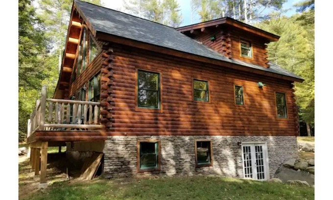 Charlemont Cabin | Bear Creek Cabin