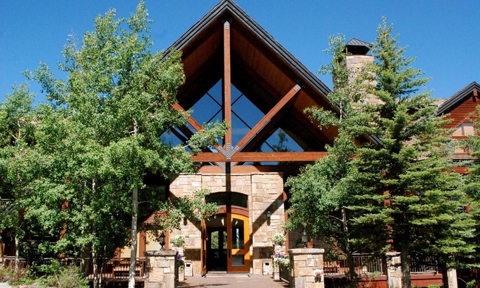 Mountain Village Condo | Bear Creek Lodge by Alpine Lodging Telluride
