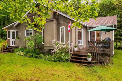 Huntsville House | Bear Essentials Hideaway