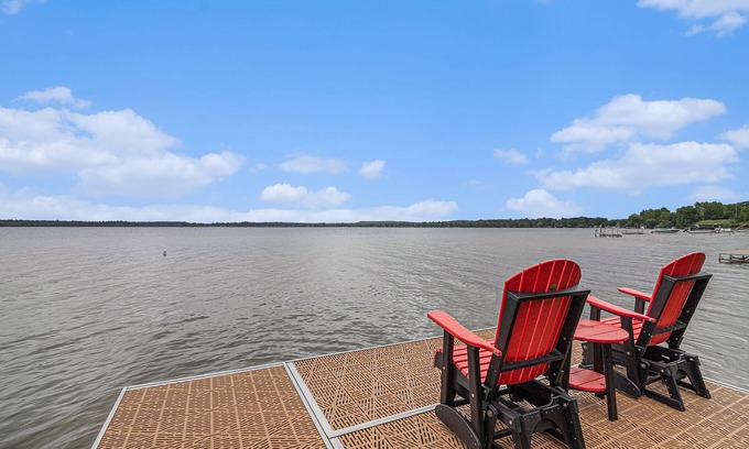 Bear Lake House | Bear Lake Bliss - 3bd/2ba overlooking Bear Lake w/private dock