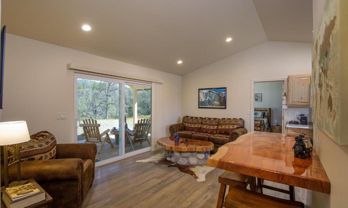 Mariposa House | Bear Paw Cabin new construction near Yosemite