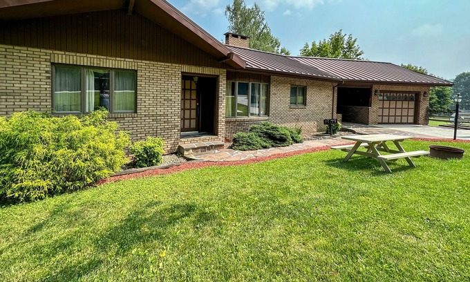 Cabins Cottage | Bear Paw Cottage