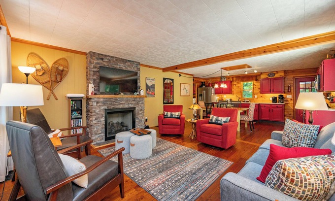 McHenry House | Bear Tracks: Lake Area, Dogs Welcome, Hot Tub, A/C, Fire Pit!