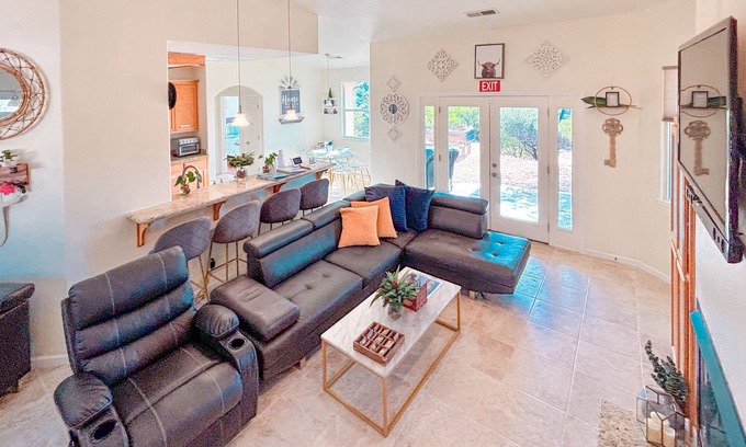 Mariposa House | Bear Valley Retreat: Designed for Accessibility and Family-Friendliness.