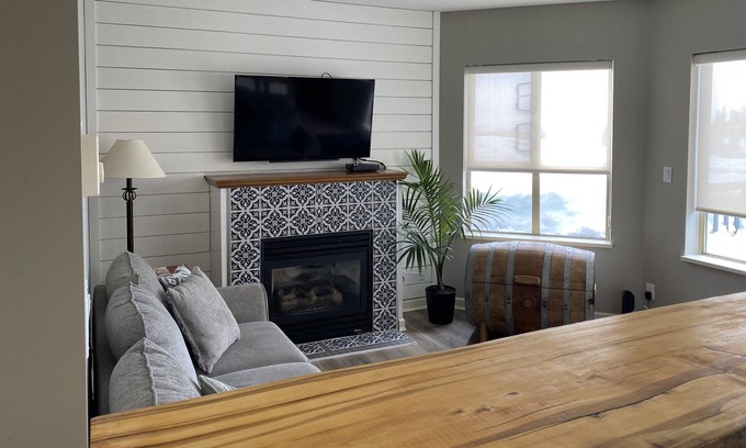 Courtenay Condo | Bearadise Suites 3 @ Mt Washington