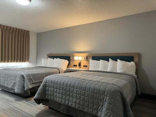 Maryville Hotel | Bearcat Inn and Suites