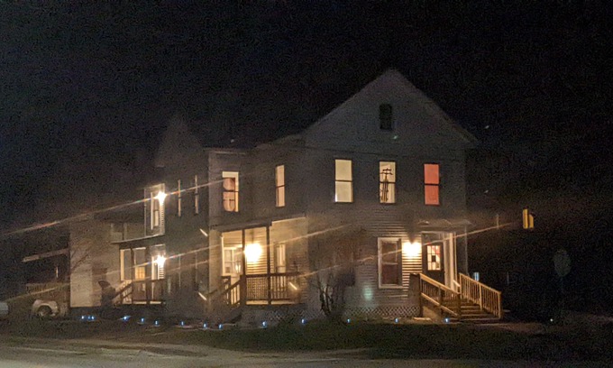 East Haven Rutland County House | Beast of 2 East - 2 bd rm with ideal office space!