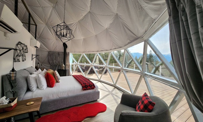 East Kootenay Cabin | Beat boredom in the Bear Dome at Winderdome Resort