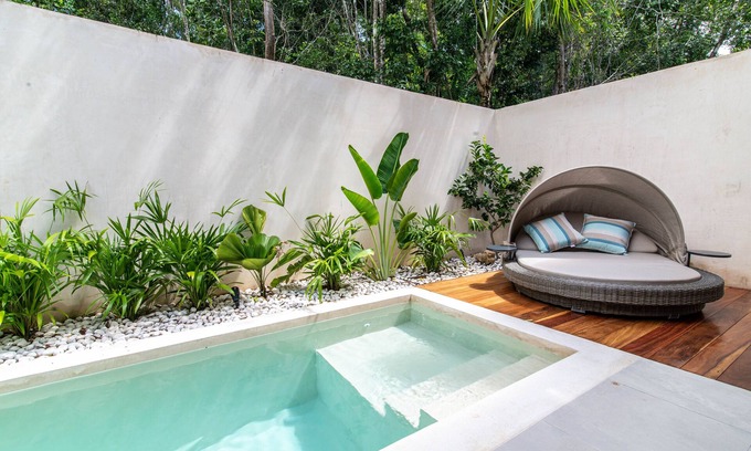 Villa Juarez House | Beatiful 4 BR Home, w/Private Pool & Nearby Beach