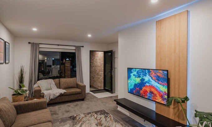Christchurch City Centre House | Beating Heart of Christchurch