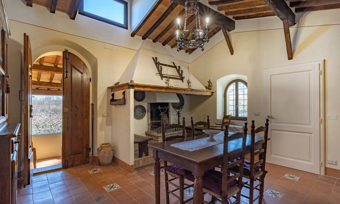 Chianciano Terme House | Beatrice - Charming accommodation in period farmhouse near Montepulciano