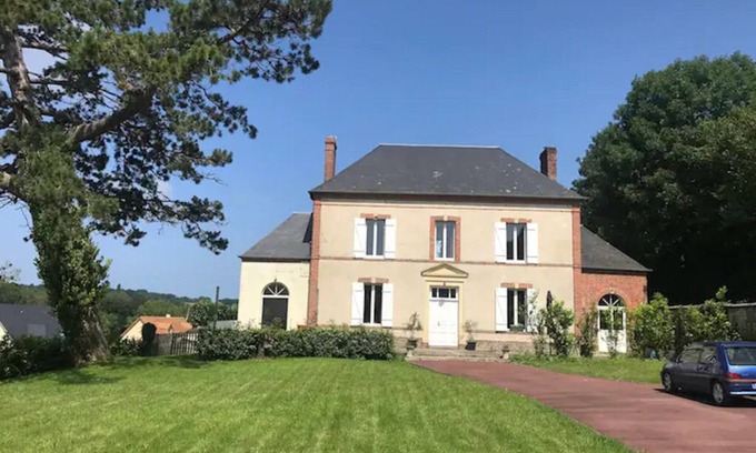 Gonneville-sur-Mer House | Beau Presbytère - Gonneville-sur-mer A la Campagne, Calme et Proche Bord de mer