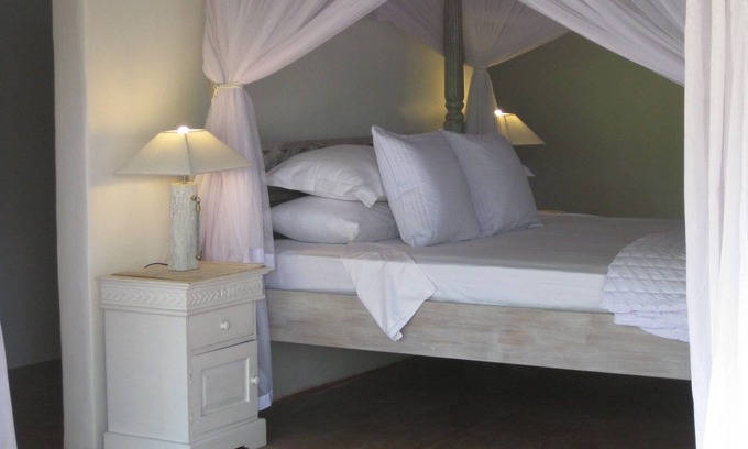 Cepaka Villa | 'BEAUGAINVILLEA' ROOM