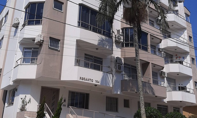 Cachoeira do Bom Jesus Apartment | BEAUTIFUL FIT FOOT IN THE SAND - 30m FROM THE SEA