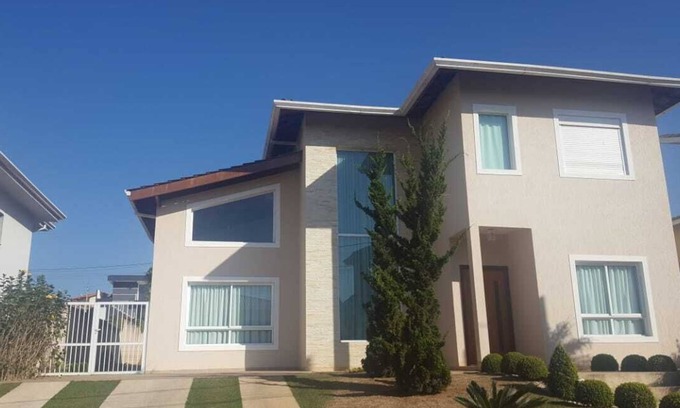 Vargem Grande Paulista Cottage | BEAUTIFUL COTTAGE in gated community!