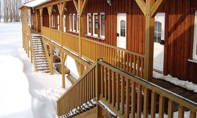 Boddin Apartment | Beautiful Apartment with Terrace in Boddin