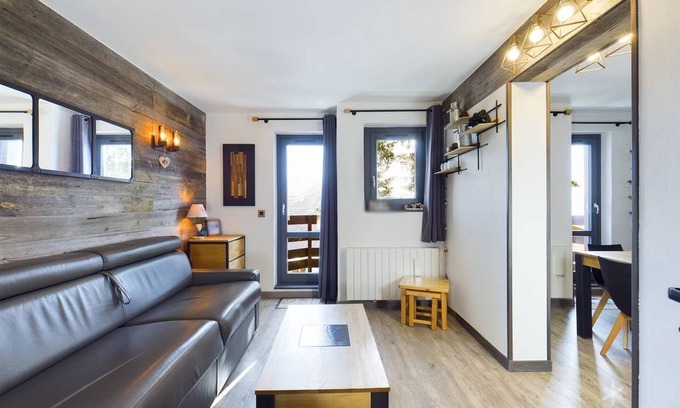La Rosiere Apartment | Beautiful renovation just nearby the ski slopes for 6/7 people