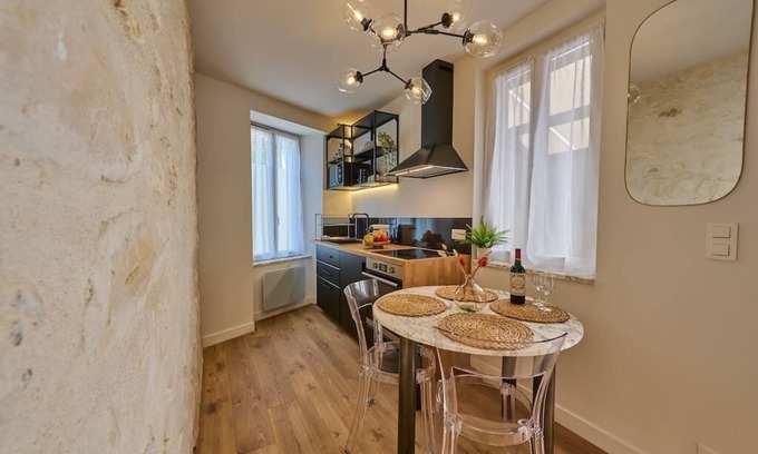 Veneux-les-Sablons Apartment | ★ Beautiful Duplex Design with private terrace - Ideally located