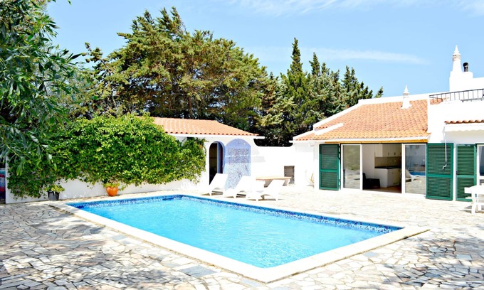 Budens Villa | Beautiful Spacious Private Villa-Heated Pool-2.5 Acres-Air Con-Nr Golf & Beach