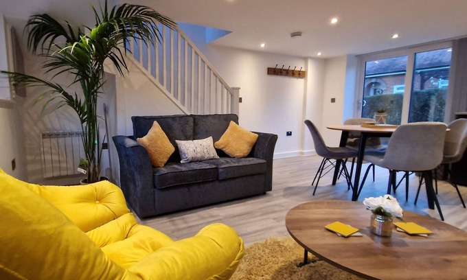 Ilkeston Apartment | Beautiful 1-Bed Apartment in Derbyshire