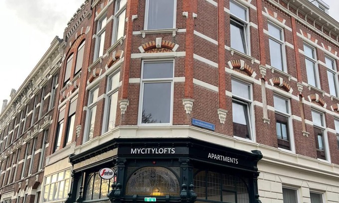 Rotterdam Hotel | Beautiful 1 Bedroom Apartment in the Centre of Rotterdam