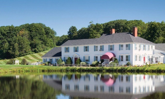 Francestown Apartment | Beautiful 1 bedroom unit at resort, sleeps 4