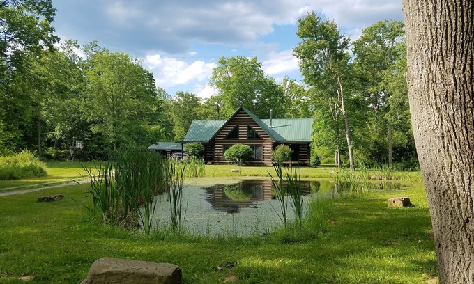 Logan Cabin | Beautiful 12 acre retreat with game room - great for families!