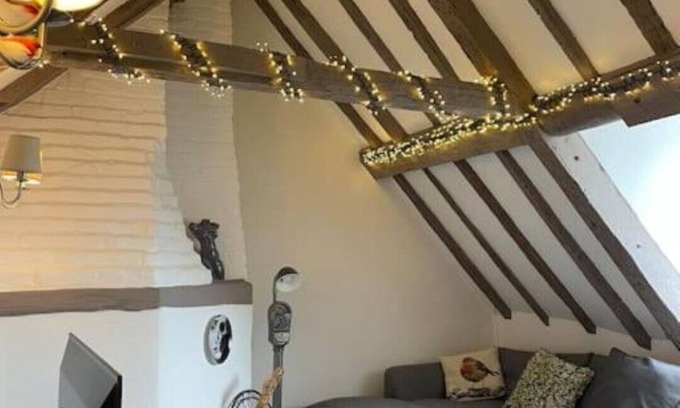 Ware House | Beautiful 1600’s loft apartment.