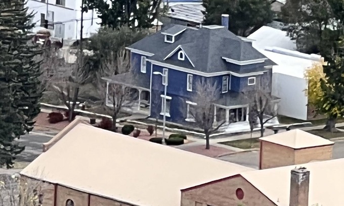 Raton Bed & Breakfast | Beautiful 1894 B&B. Sleeps up to 13 Contact for whole property!