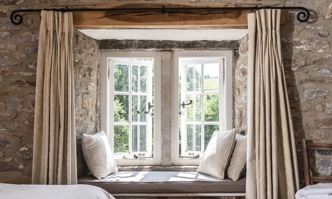 Millers Dale Other | Beautiful 18th Century Limestone Farmhouse In The Peak National Park