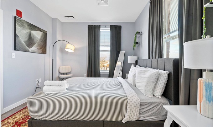Everett Apartment | Beautiful 1BR Near Encore Boston 5387