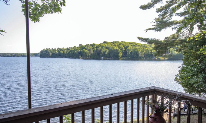 Minden Hills Cottage | Beautiful 2 bdrm cottage with fireplace and a view in Minden Hills-Pet Friendly!