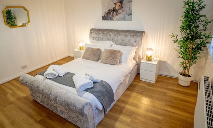 Slough Apartment | Beautiful 2 bed apartment in slough