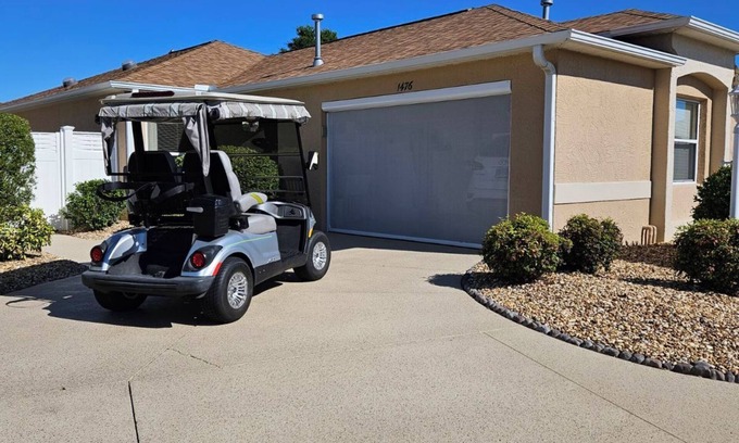 Mallory Square House | Beautiful 2-bedroom 2-Bath Villa in Mallory, The Villages